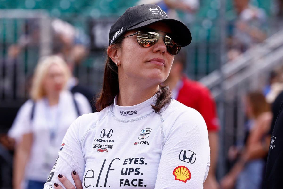 Solo nueve mujeres participaron en la Indy 500 en más de un siglo