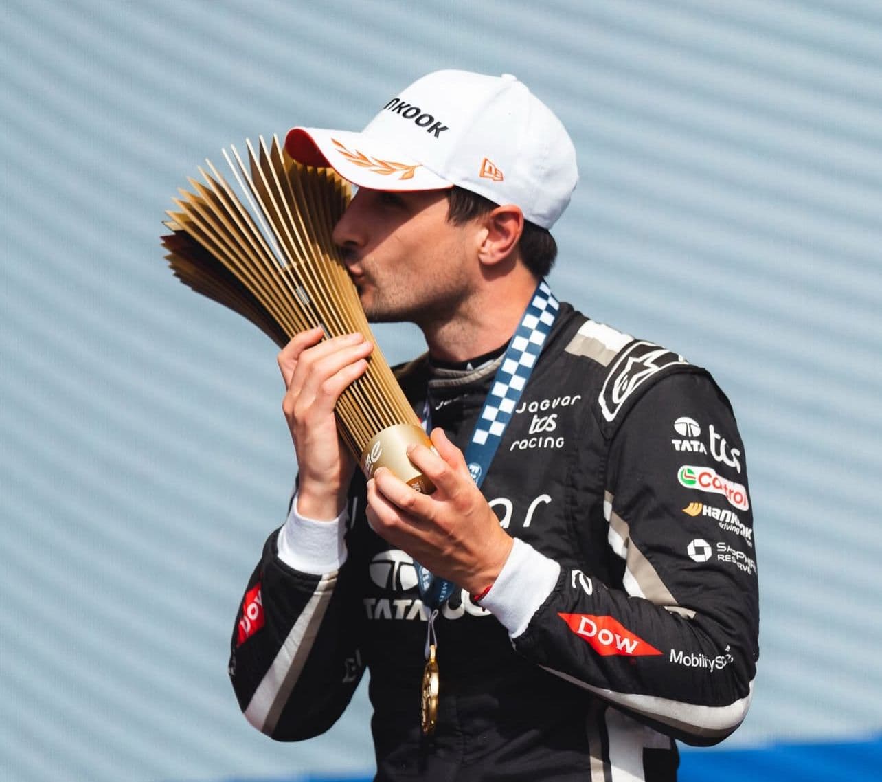 Formula E: Mitch Evans remonta desde el puesto 17 hasta la victoria en Berlín