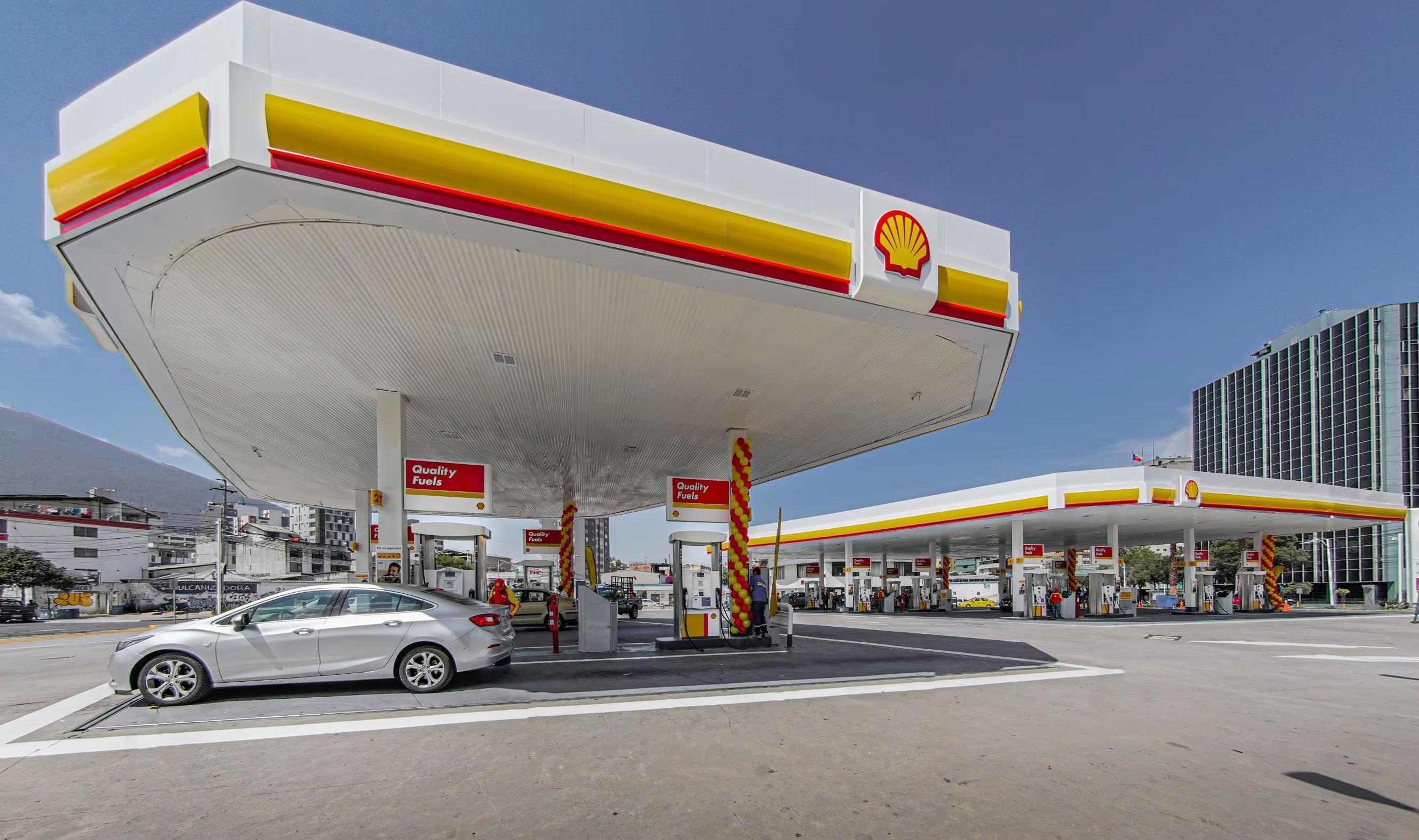 EEUU: Shell cerrará 500 estaciones de servicio para impulsar cargadores eléctricos