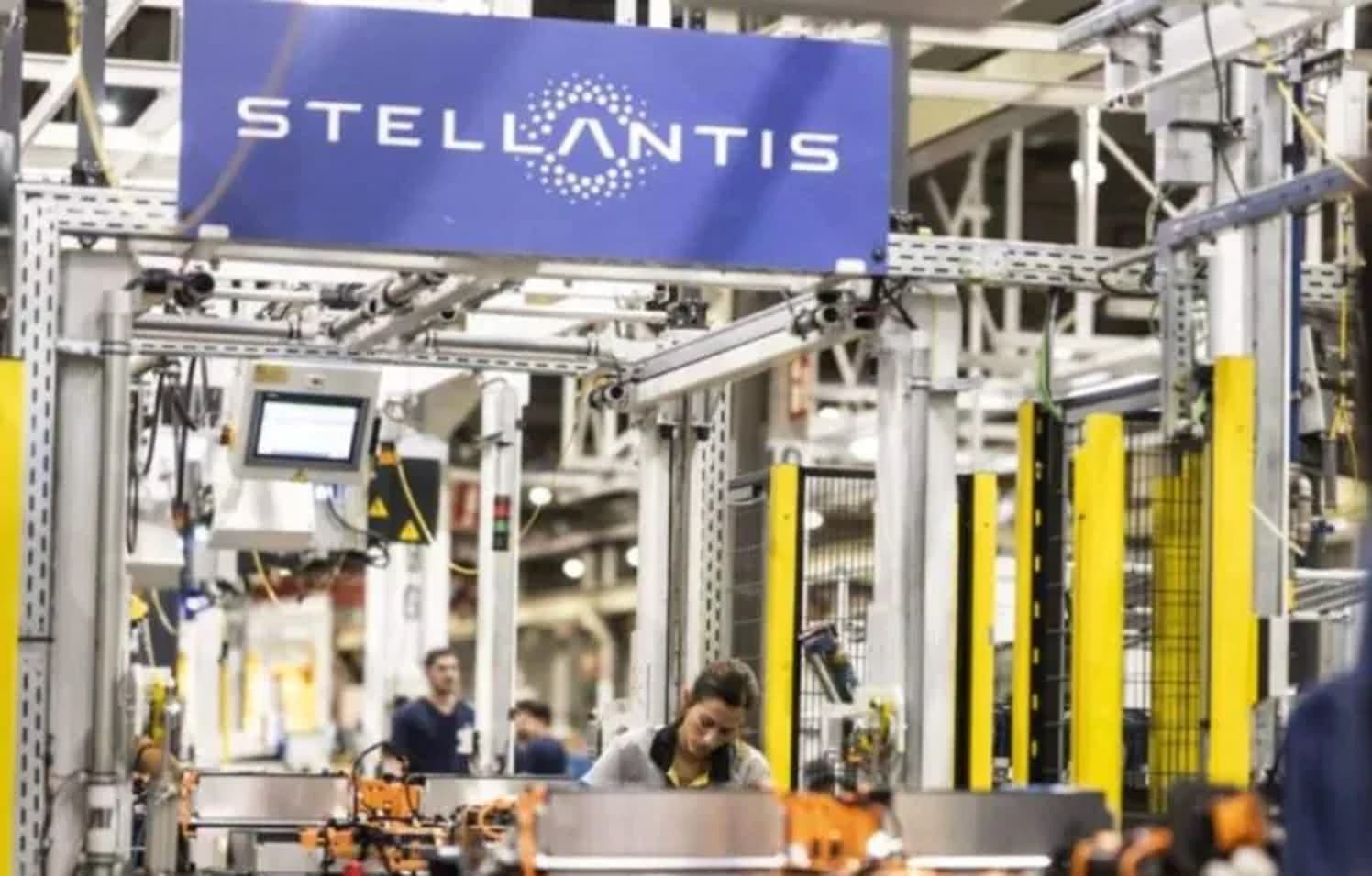 Giro en el mercado automotor: Stellantis y JLR evalúan cooperar en SUVs y vehículos eléctricos