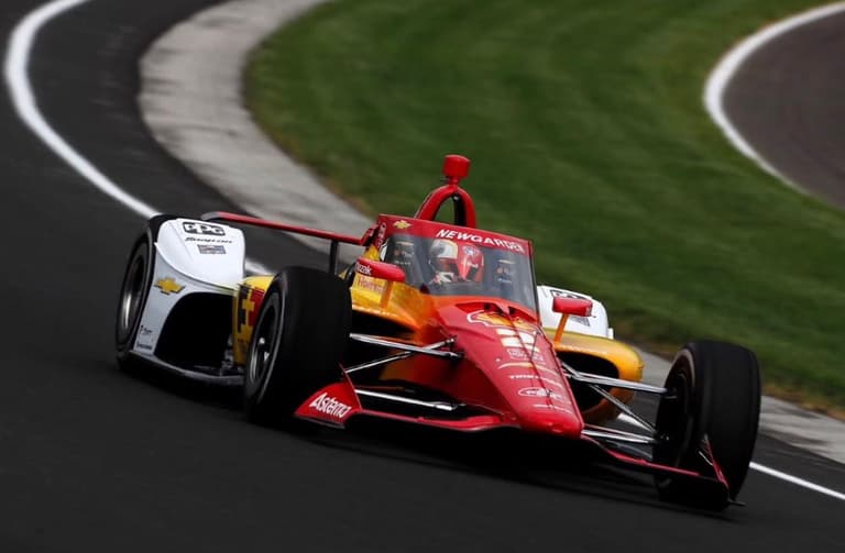 Newgarden lideró la práctica final de las 500 Millas de Indianápolis