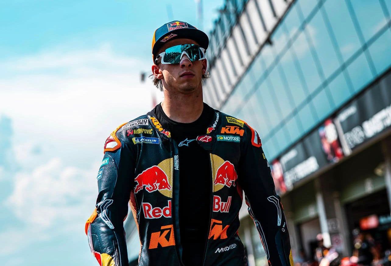 Pedro Acosta correrá con Ducati a partir de 2027