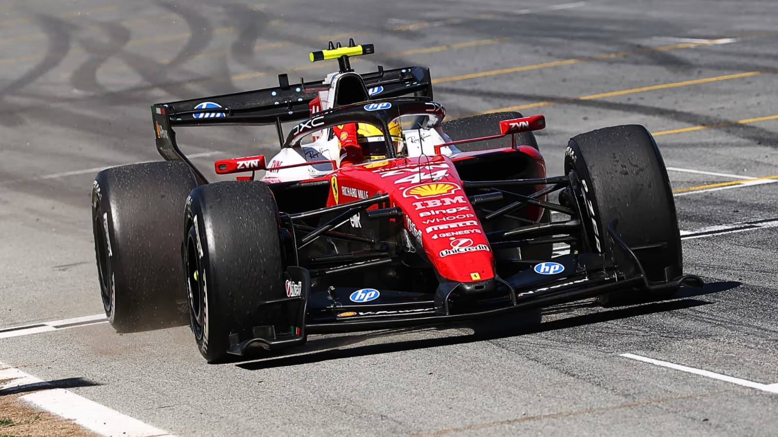 Hamilton llega a Austria con la mira puesta en el liderato de Antonelli
