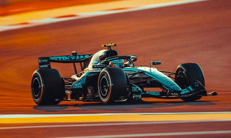 Antonelli traslada el liderato más joven de la historia a la cuna de la F1