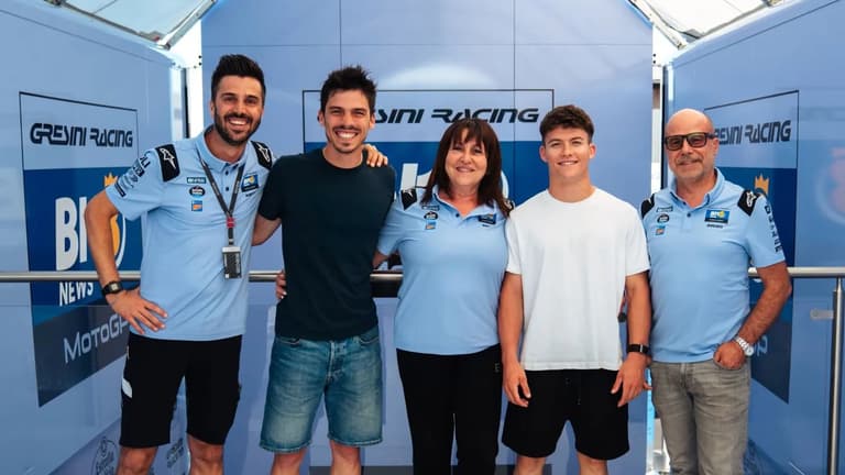 Joan Mir y Daniel Holgado será la nueva alineación a partir de 2027 en Gresini Racing