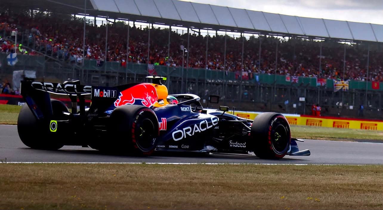 La FIA pone bajo revisión los alerones traseros de Ferrari y Red Bull