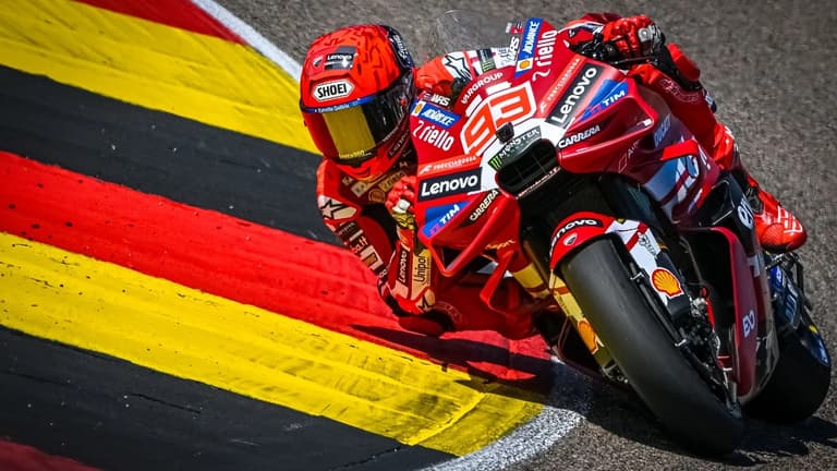 Márquez quedó a un paso del récord y dominó la práctica en Alemania