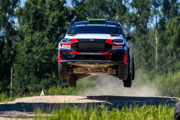 Bruun roza el podio en el Rally de Estonia