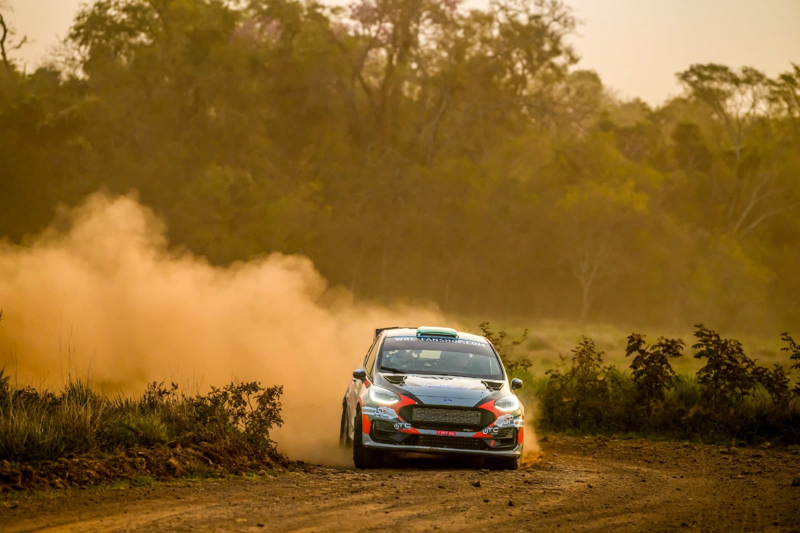 Cuatro bolivianos acelerarán en el Rally de Paraguay