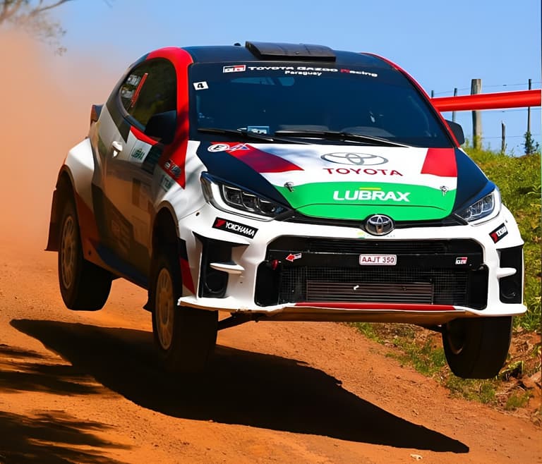 Bulacia cambia de máquina para el Rally de Paraguay