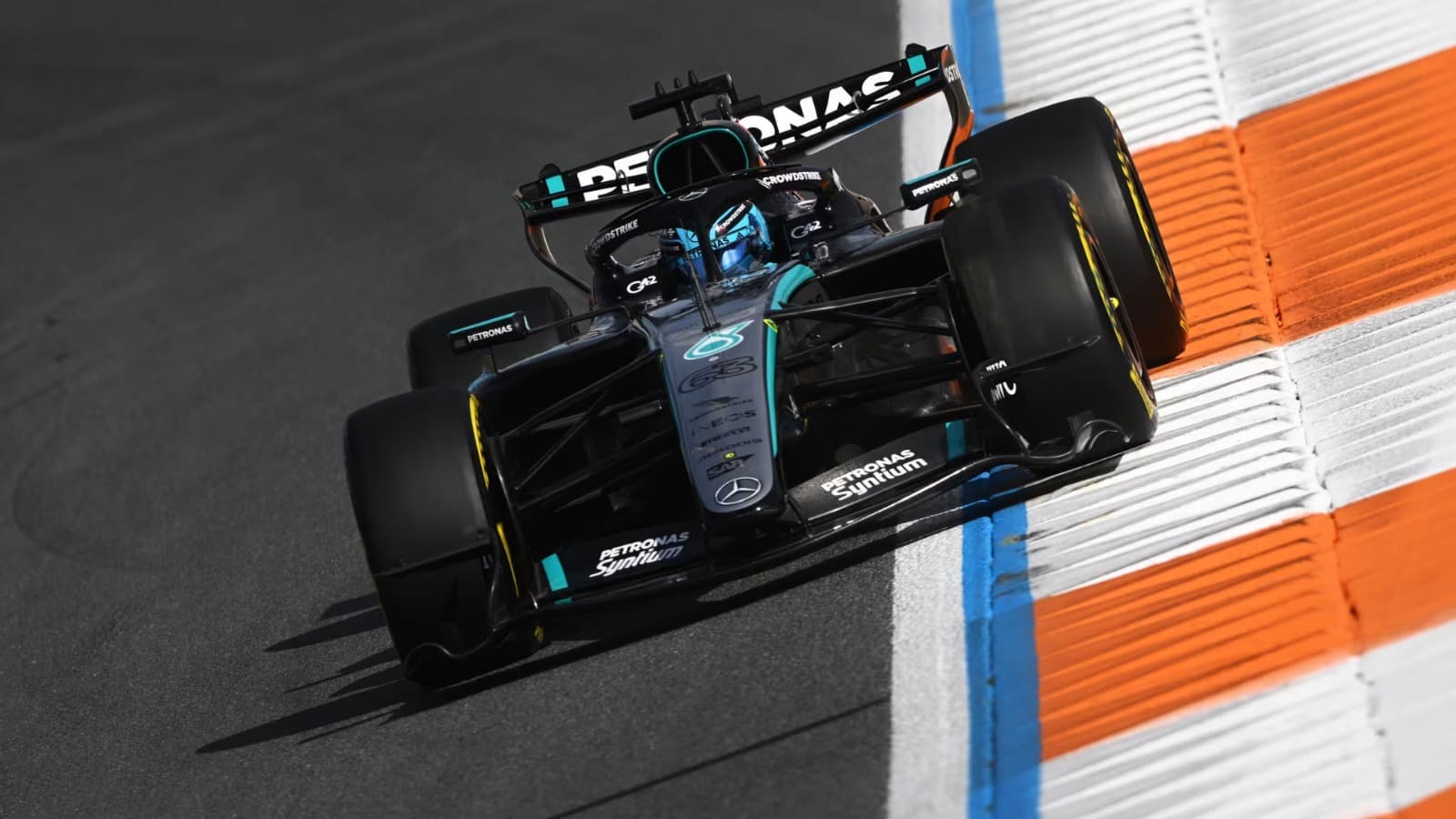Russell toma la primera posición para la sprint en Zandvoort