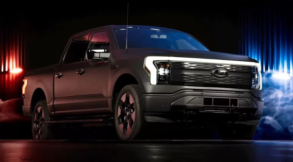 Ford deja de lado por el momento los vehículos eléctricos y apuesta por los híbridos