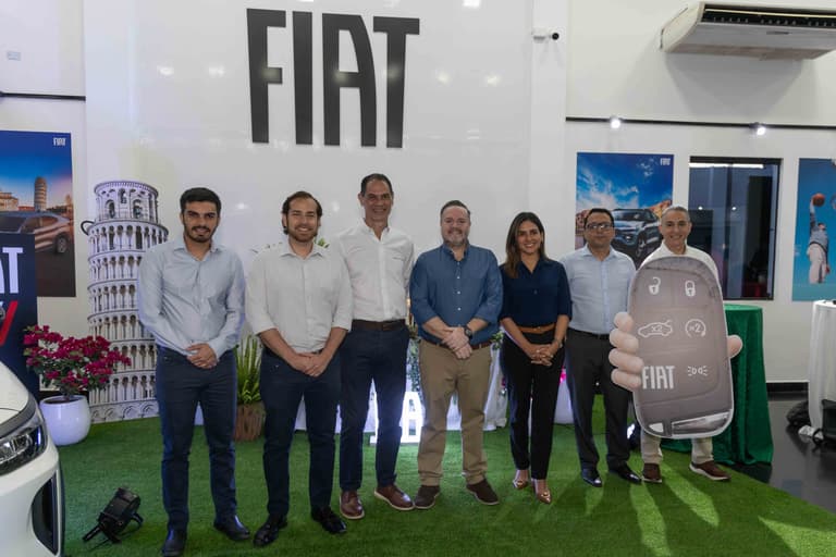 FIAT se adelanta a los Black Friday con el mejor precio del año para comprar un 0 km: Fastback desde $us 19.990