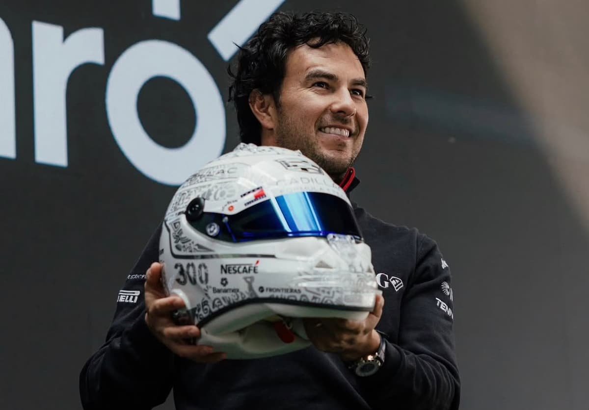 Checo Pérez revela el casco con el que celebrará sus 300 grandes premios