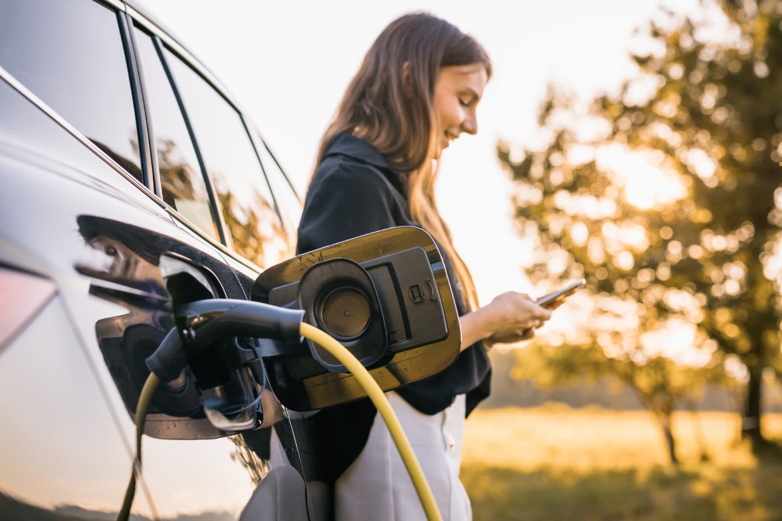 Inchcape Américas reafirma su liderazgo en transporte sostenible con un 18,5% de participación en el mercado NEV en la región