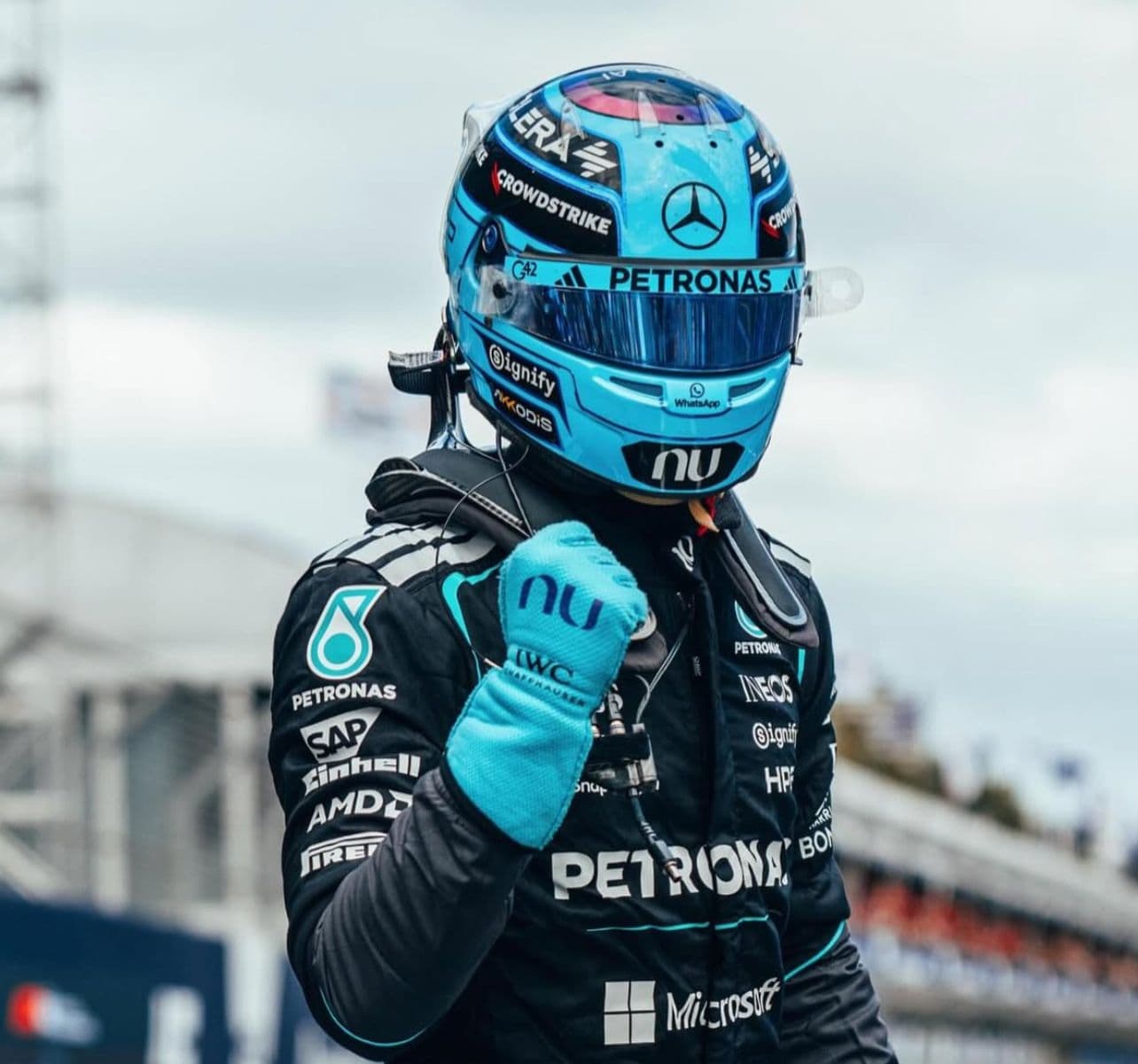 George Russell arrasa en Australia y se queda con la pole de la F1