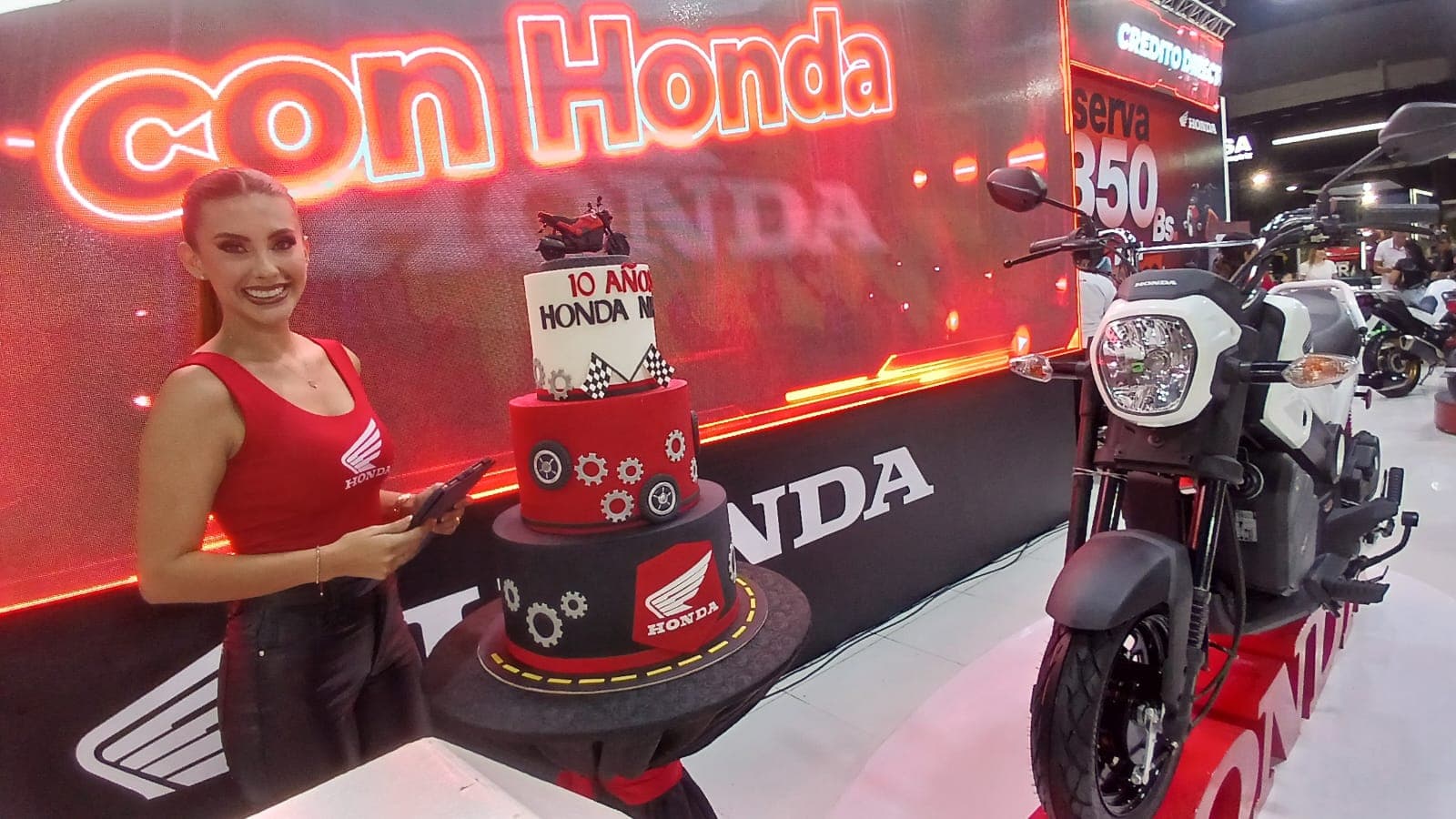 Honda festeja los 10 años de la Navi en Expoauto