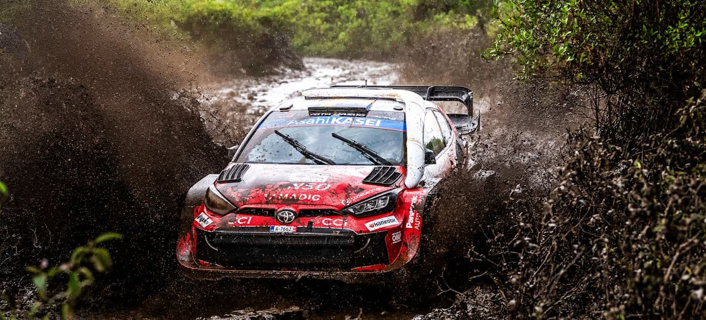 Solberg lidera un inicio complicado en el Rally Safari