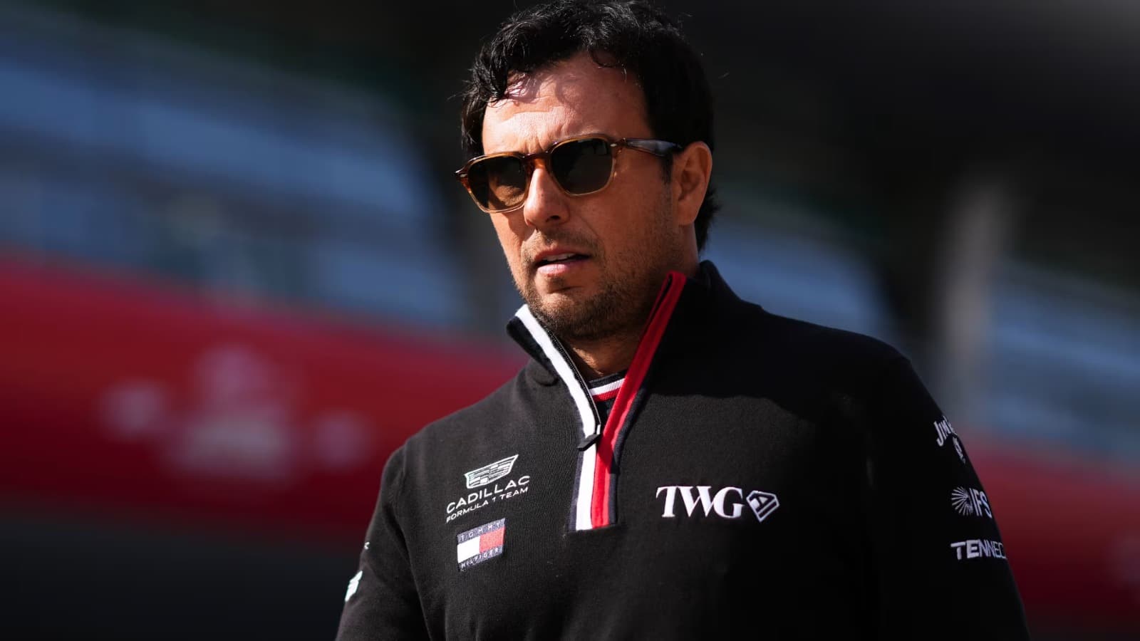'Checo' Pérez se disculpa tras su incidente con Bottas en China: "Tuve toda la culpa"