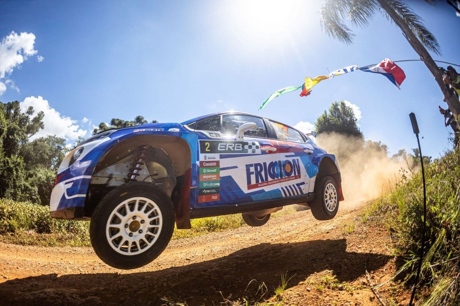 Sebastián Franco lidera el inicio del Rally Erechim en Brasil
