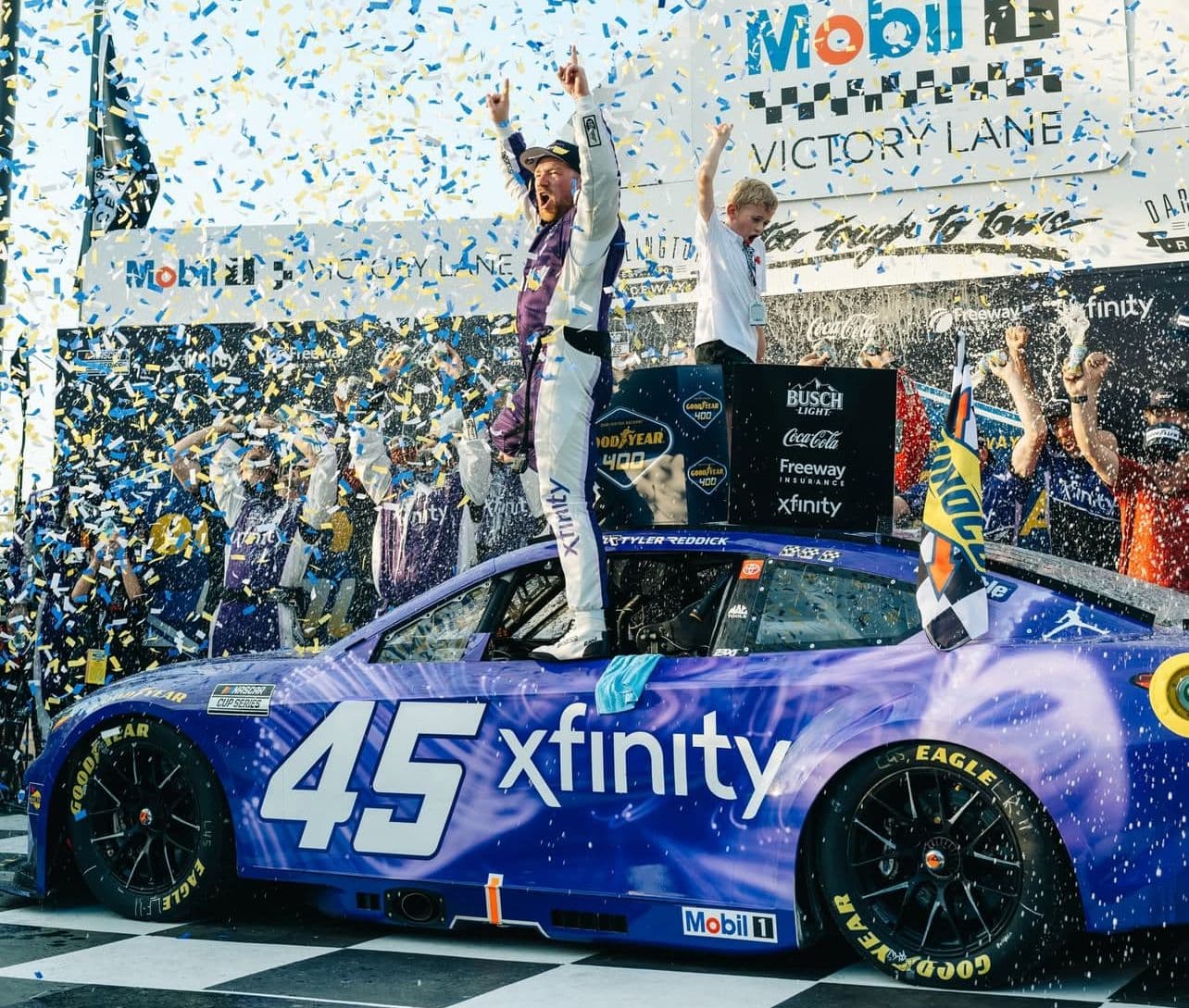 NASCAR: Tyler Reddick logra su cuarta victoria a pesar de los problemas en Darlington