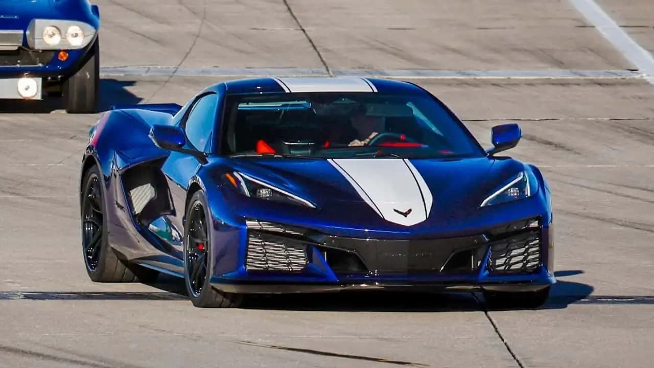 Chevrolet sorprende en Sebring con el Corvette Grand Sport C8