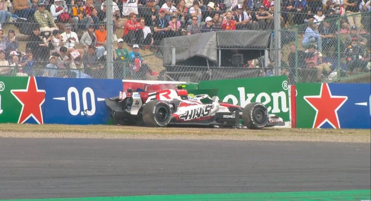 Bearman pierde el control y sufre un duro accidente en el GP Japón