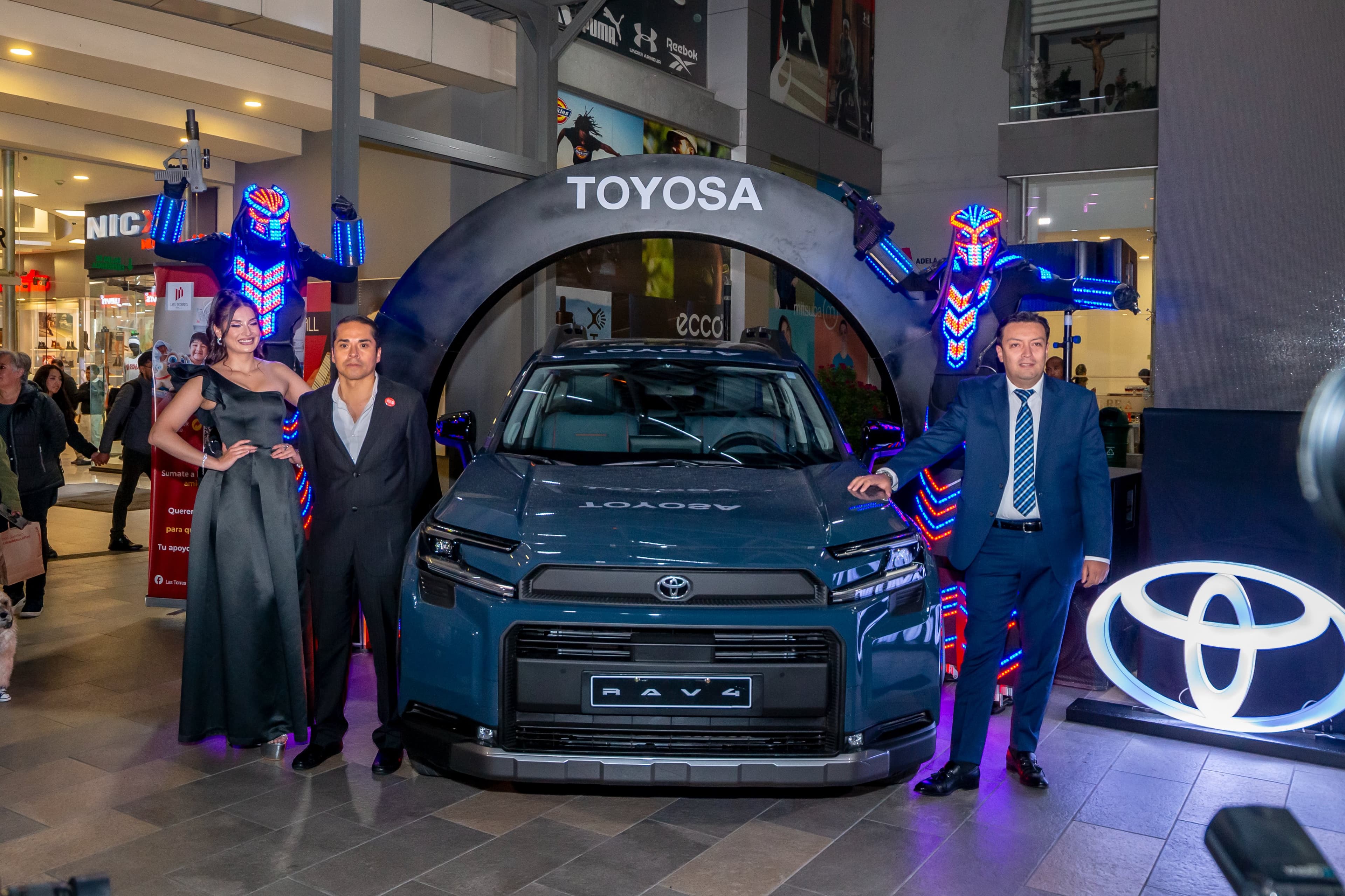 Toyosa presenta para Bolivia la nueva generación de la RAV4